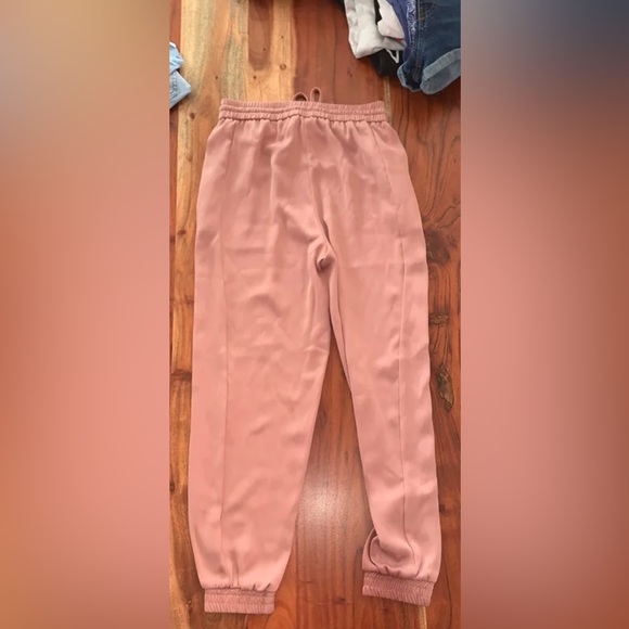 XS pink zara basic pants and good condition - Picture 2 of 3